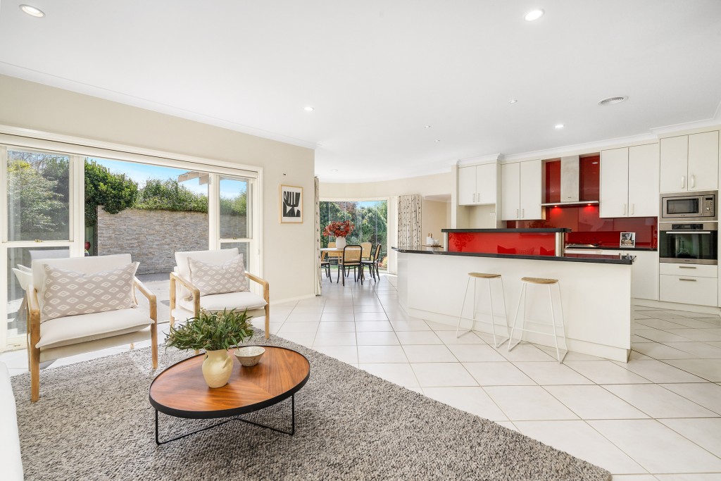 301 Dalton Street, Orange NSW 2800 - photo 3