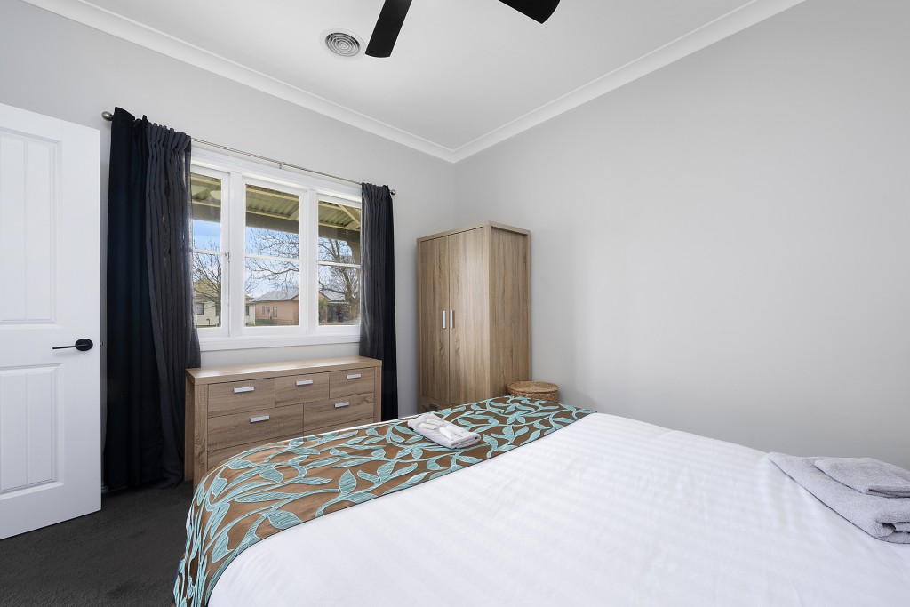 182 McLachlan Street, Orange NSW 2800 - photo 6