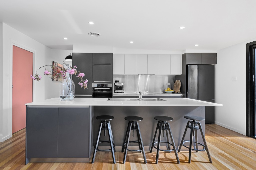 143 Sale Street, Orange NSW 2800 - photo 6