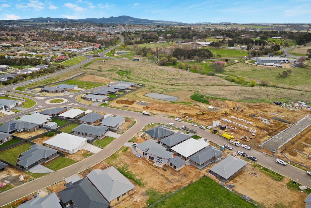 5 Tempest Way, Orange NSW 2800 - photo 6