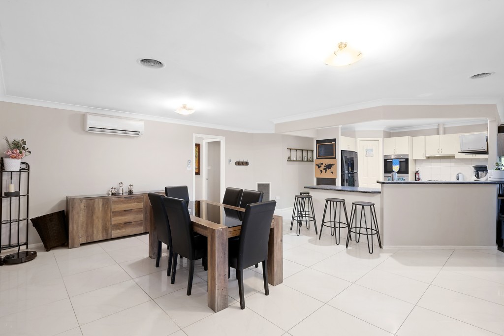 7 Emily Place, Orange NSW 2800 - photo 5
