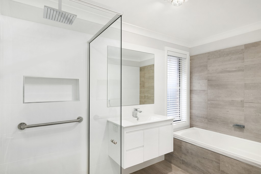 16 Geraldton Street, Orange NSW 2800 - photo 4