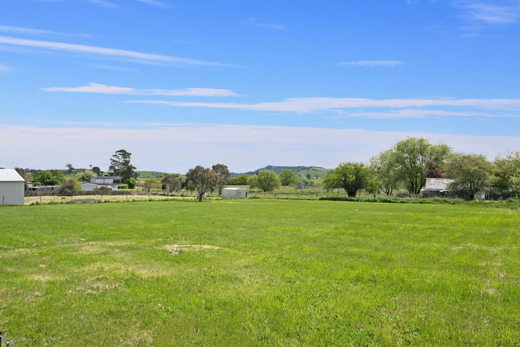 8 Turner Street, Barry NSW 2799 - photo 4