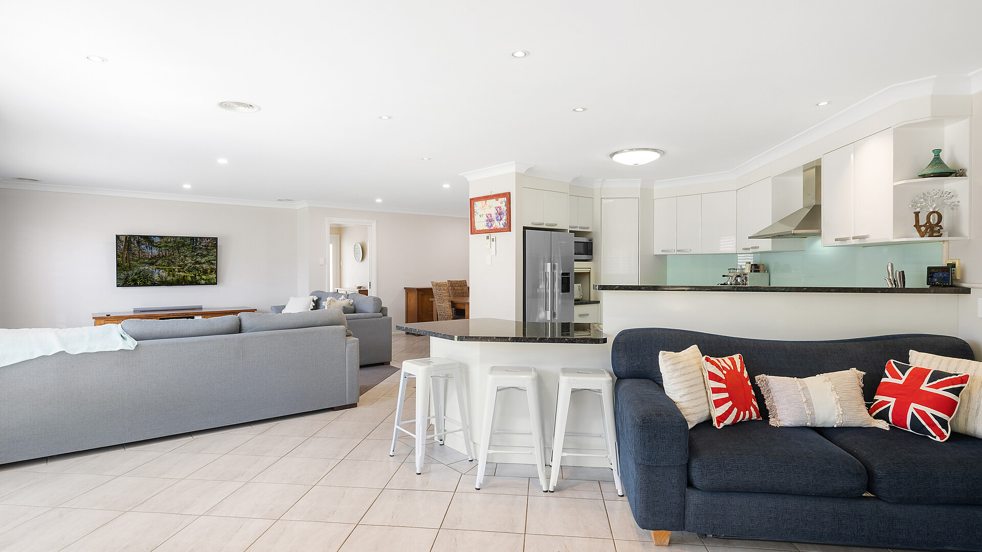 6 Gilroy Place, Orange NSW 2800 - photo 2