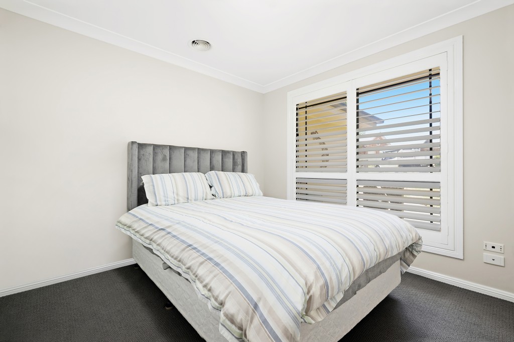 6 Gilroy Place, Orange NSW 2800 - photo 12