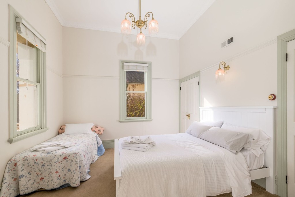 30 Adelaide Street, Blayney NSW 2799 - photo 13