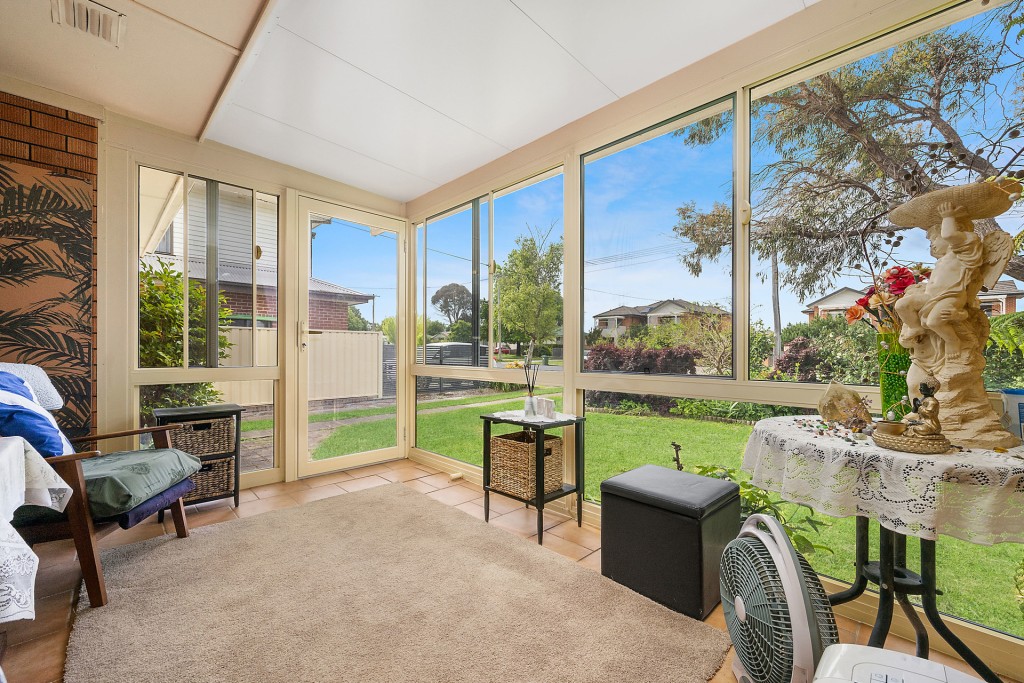 43 Matthews Avenue, Orange NSW 2800 - photo 2