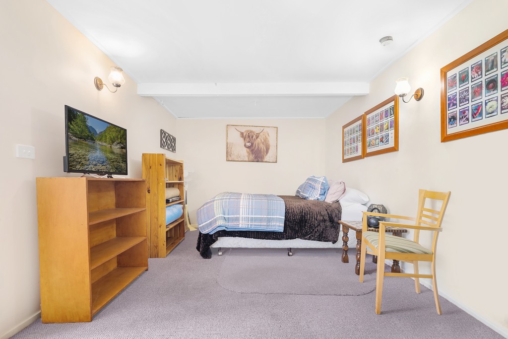 43 Matthews Avenue, Orange NSW 2800 - photo 14