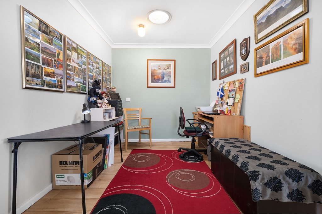 43 Matthews Avenue, Orange NSW 2800 - photo 4