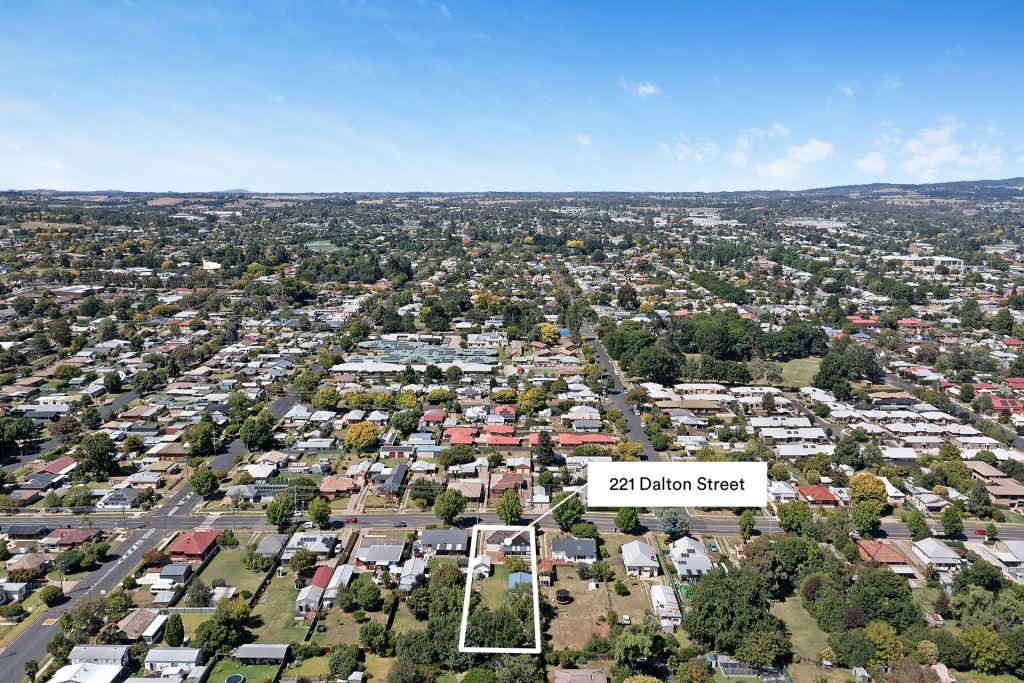 221 Dalton Street, Orange NSW 2800 - photo 19