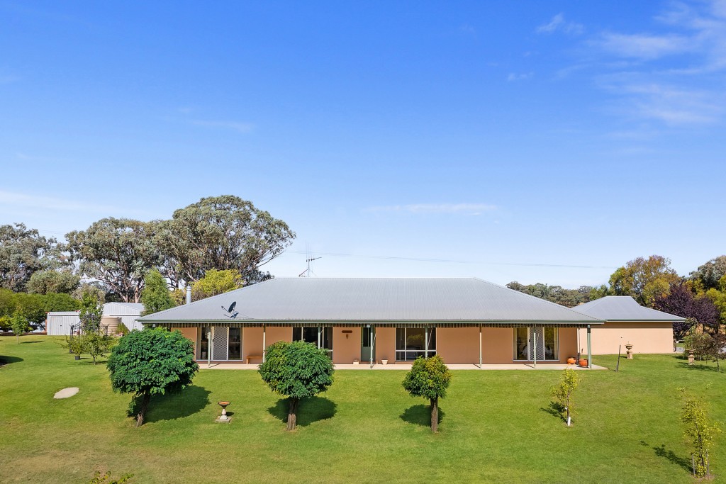 228 Kangaroobie Road, Orange NSW 2800 - photo 2
