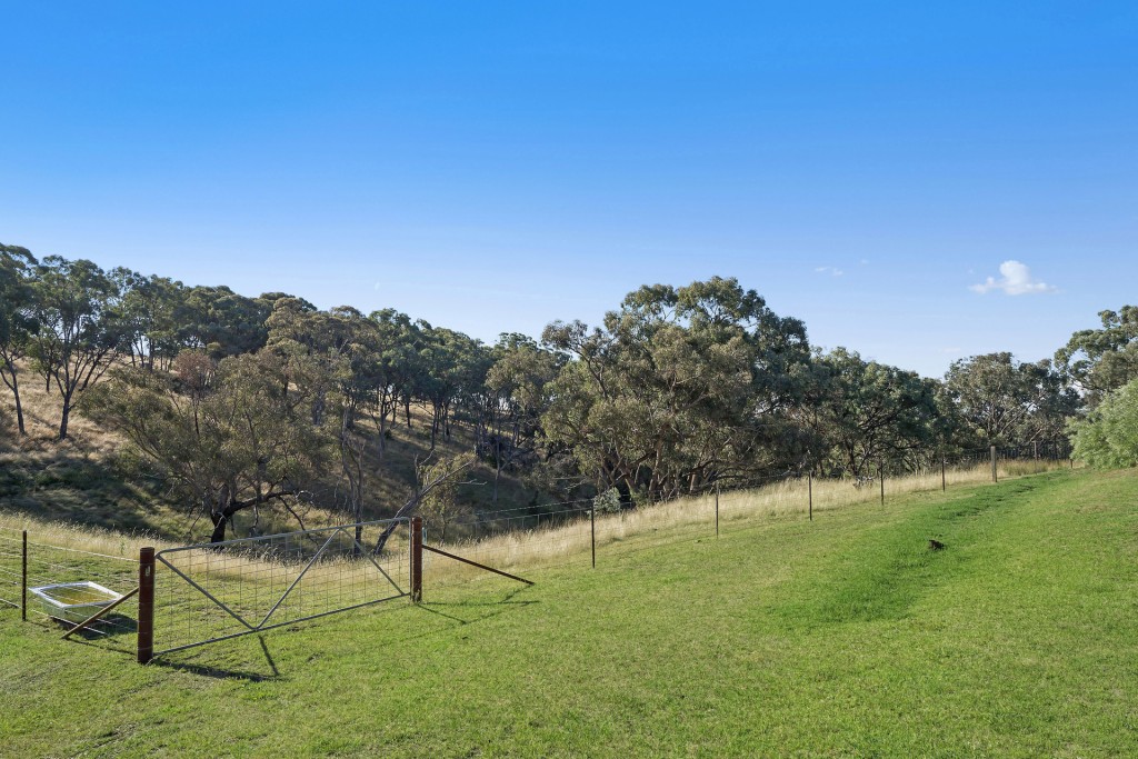 228 Kangaroobie Road, Orange NSW 2800 - photo 32