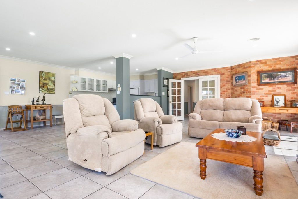 228 Kangaroobie Road, Orange NSW 2800 - photo 6