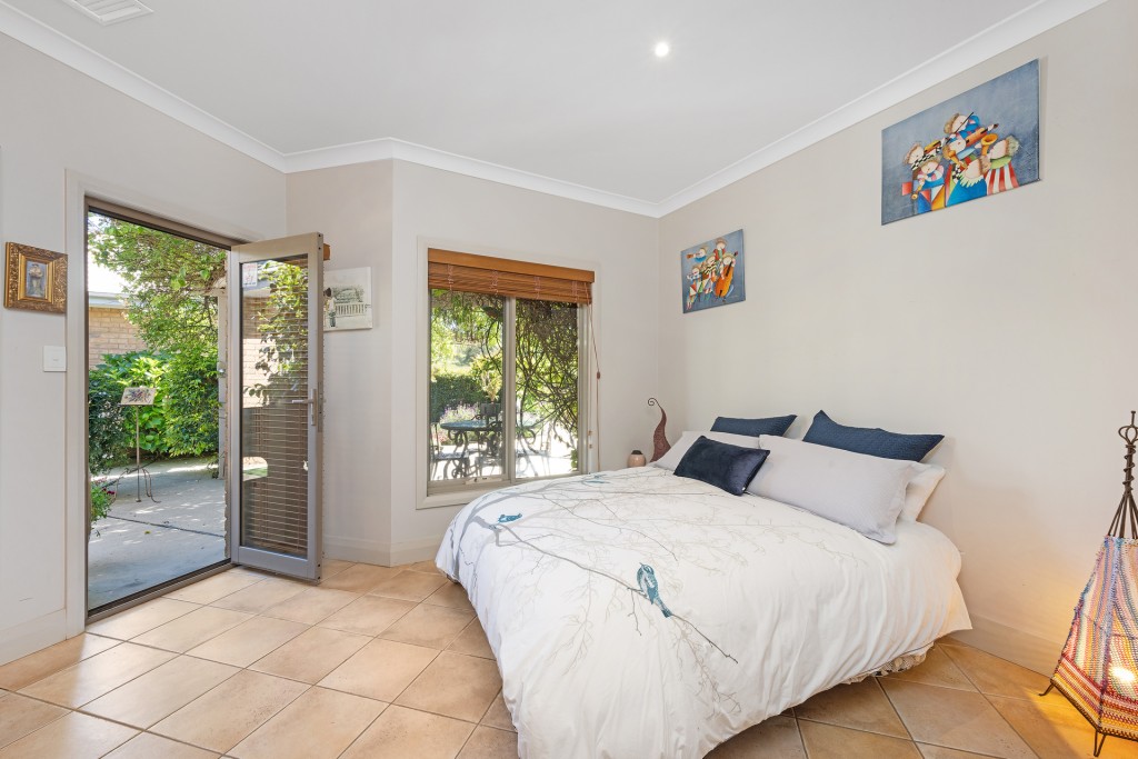 4 Geebung Place, Orange NSW 2800 - photo 16