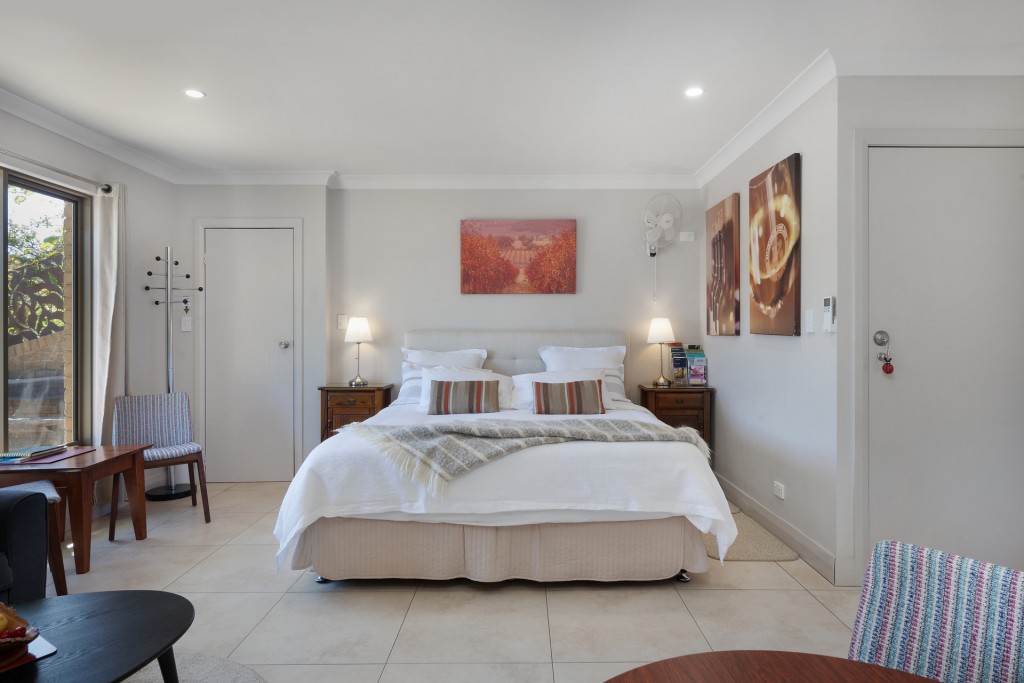 4 Geebung Place, Orange NSW 2800 - photo 25