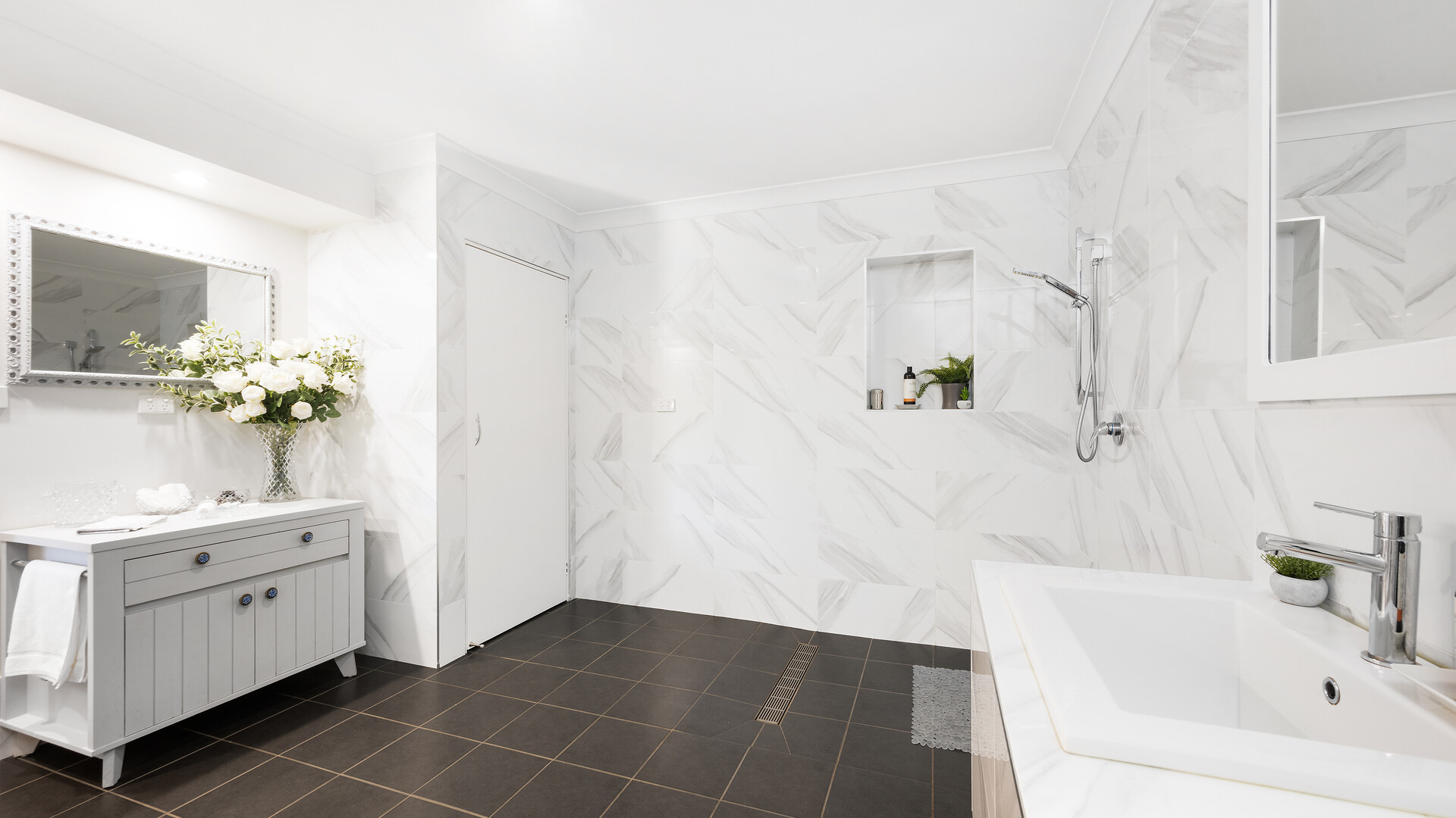4 Geebung Place, Orange NSW 2800 - photo 26