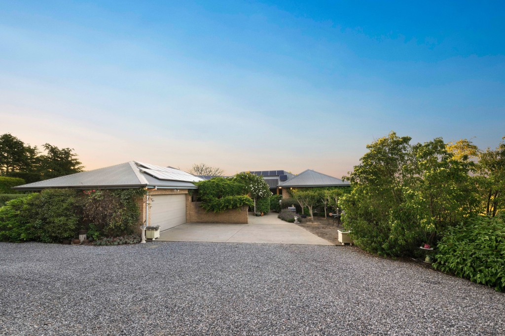 4 Geebung Place, Orange NSW 2800 - photo 35