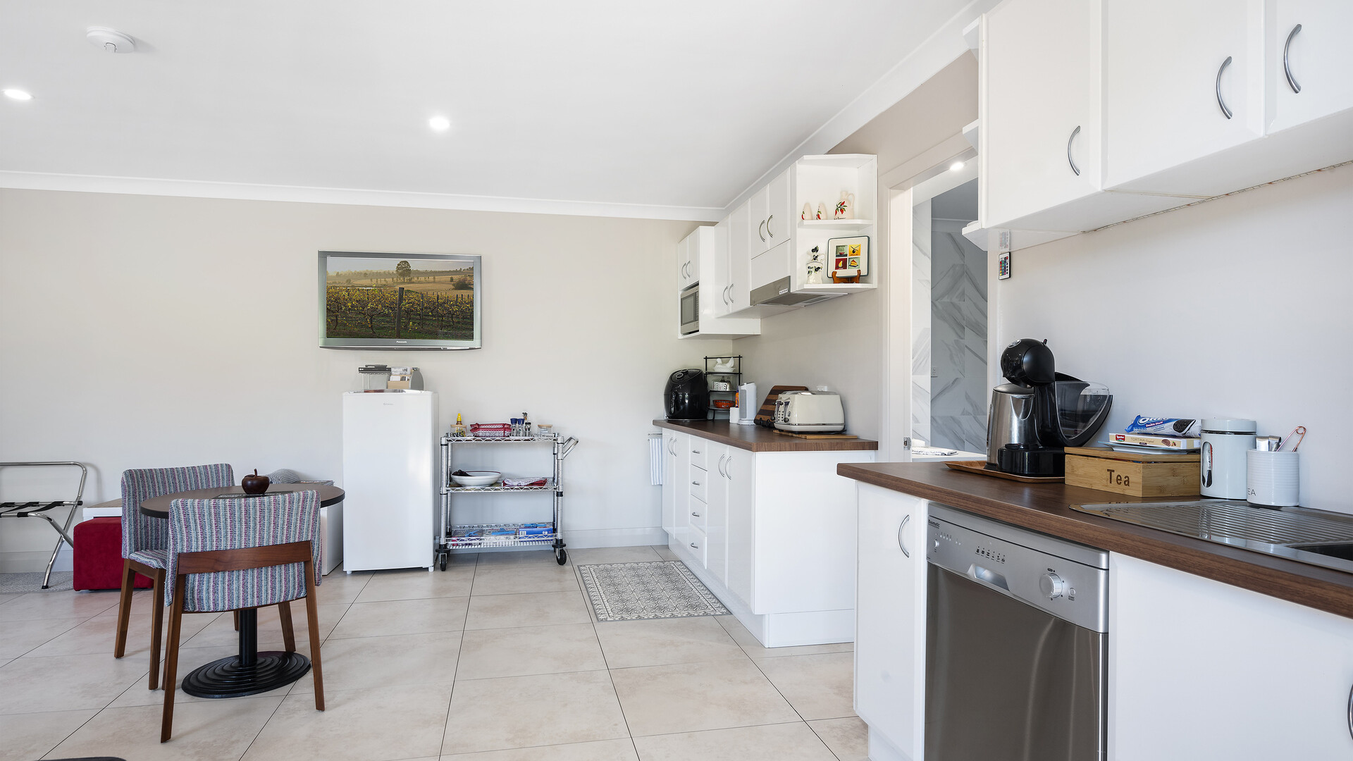 4 Geebung Place, Orange NSW 2800 - photo 5