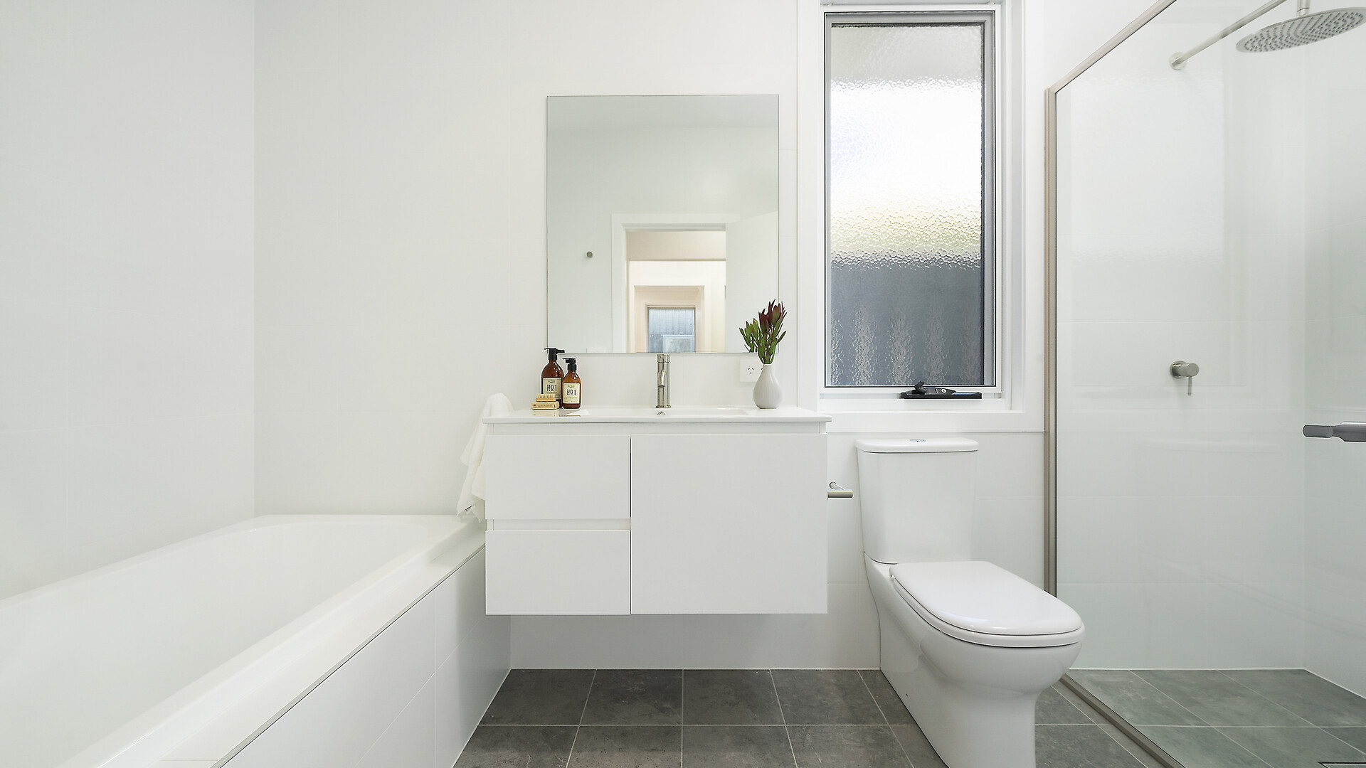 22 Hale Street, Orange NSW 2800 - photo 8