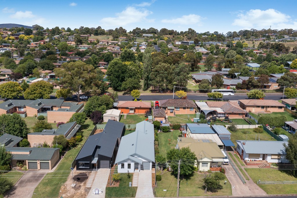 22 Hale Street, Orange NSW 2800 - photo 10