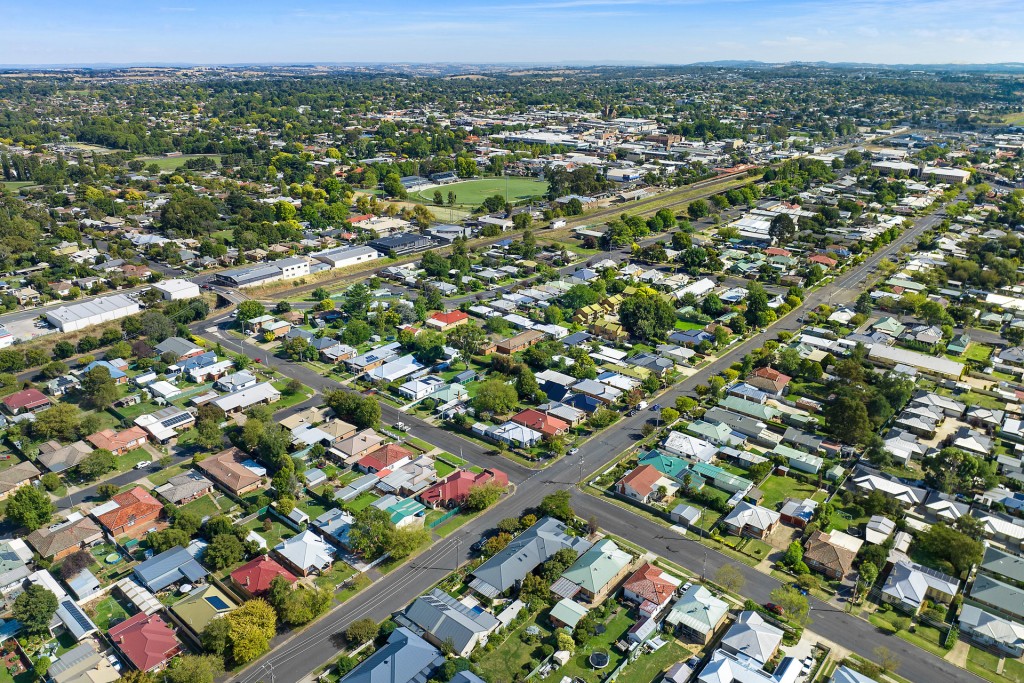 83 Edward Street, Orange NSW 2800 - photo 16