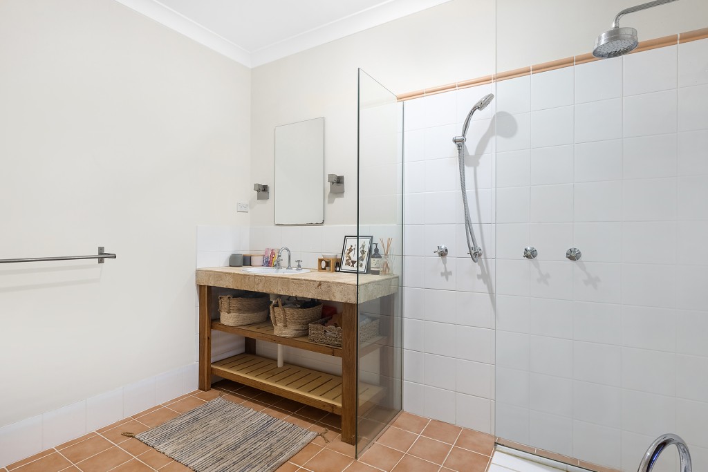 4 Windera Drive, Orange NSW 2800 - photo 11