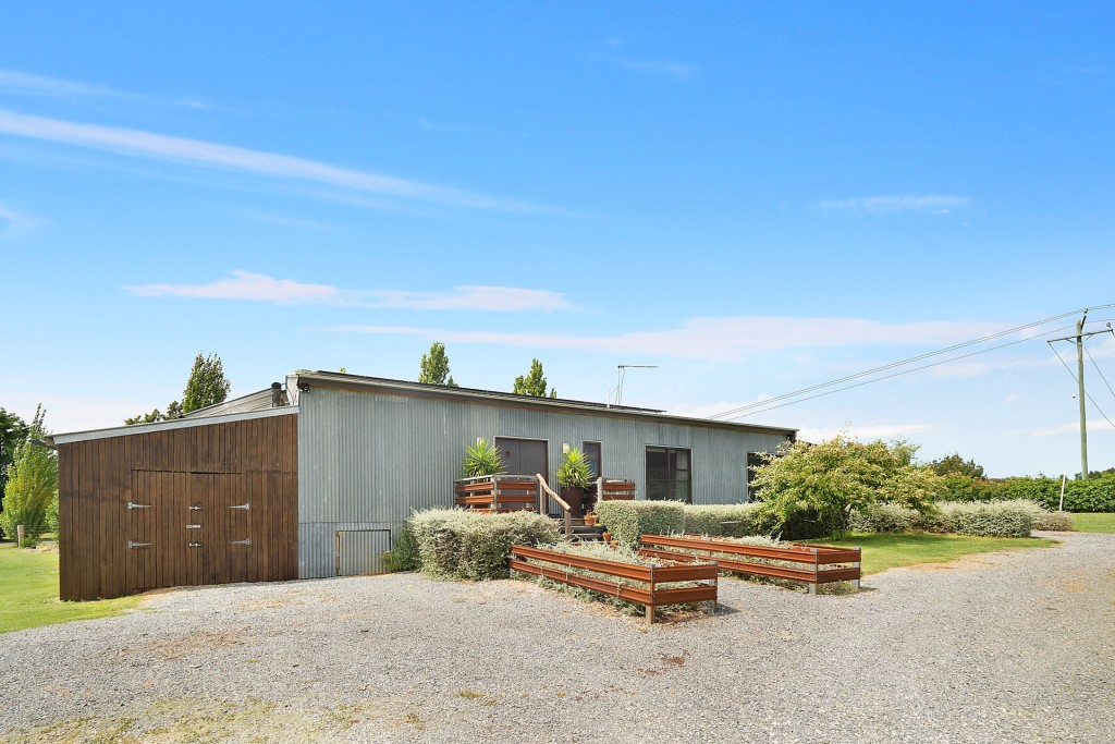 4 Windera Drive, Orange NSW 2800 - photo 23