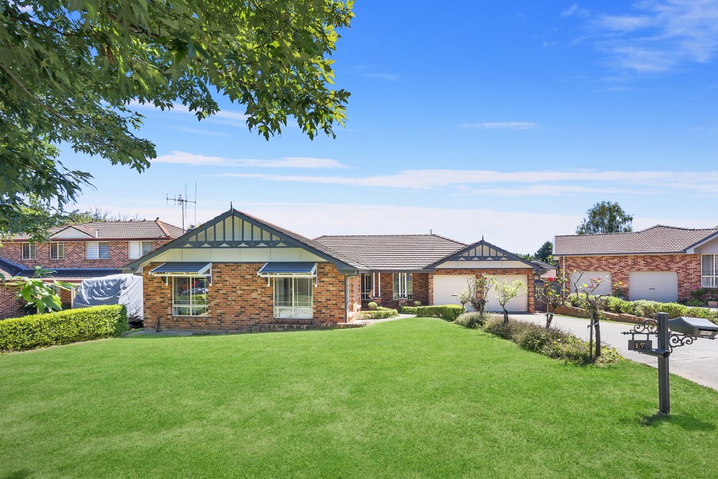 17 Lyrebird Place, Orange NSW 2800 - McGrath Central West