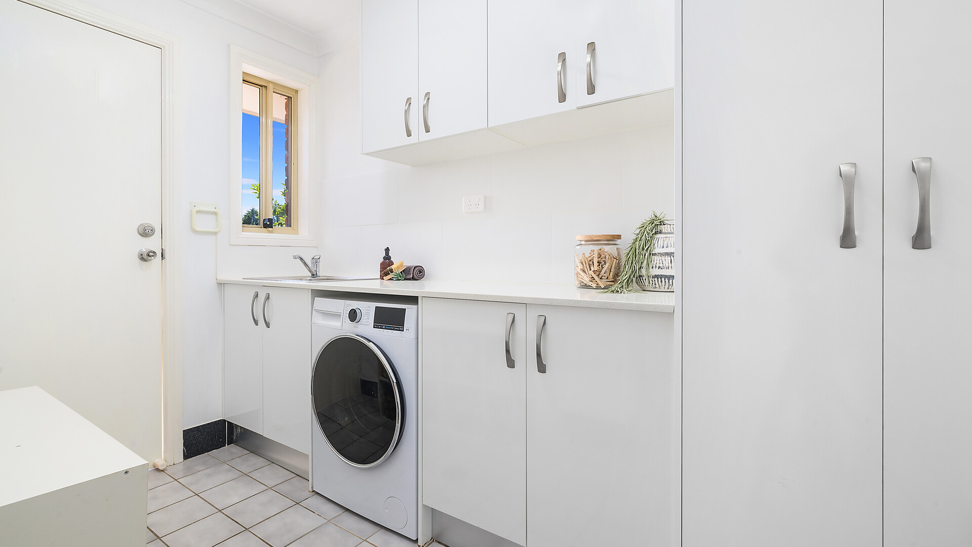 17 Lyrebird Place, Orange NSW 2800 - photo 6