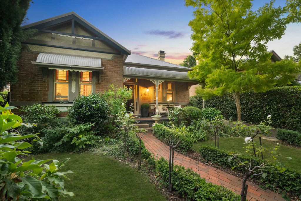 41 Sampson Street, Orange NSW 2800 - McGrath Central West