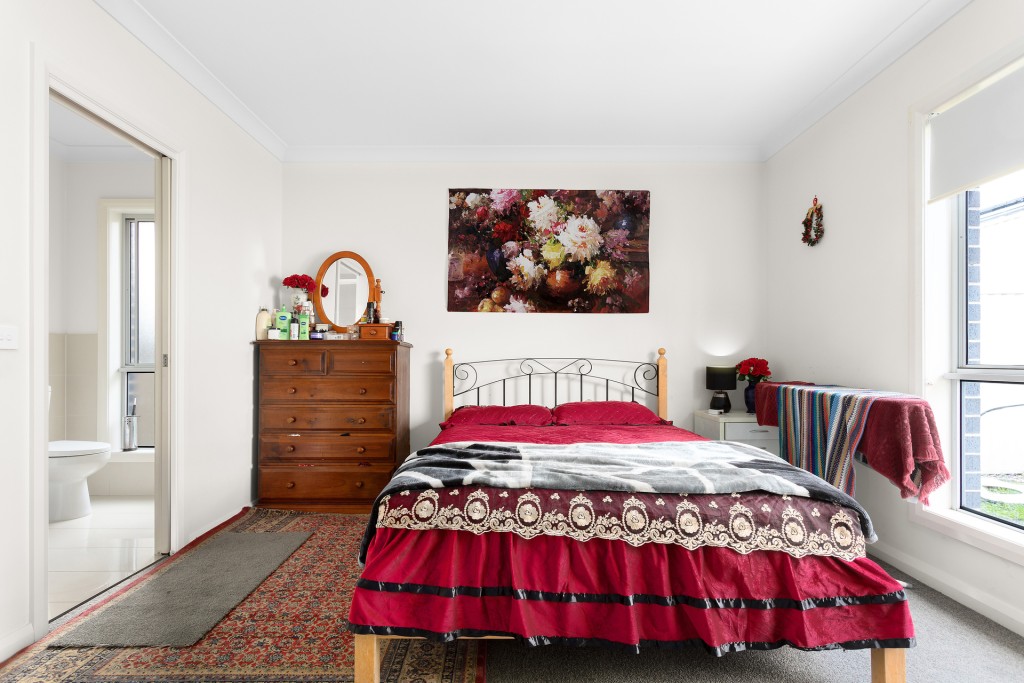 37 Wentworth Drive, Kelso NSW 2795 - photo 6