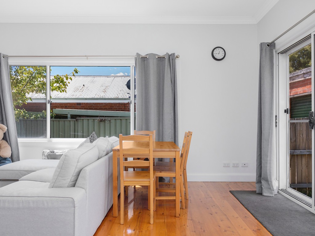110 Peel Street, Bathurst NSW 2795 - photo 5