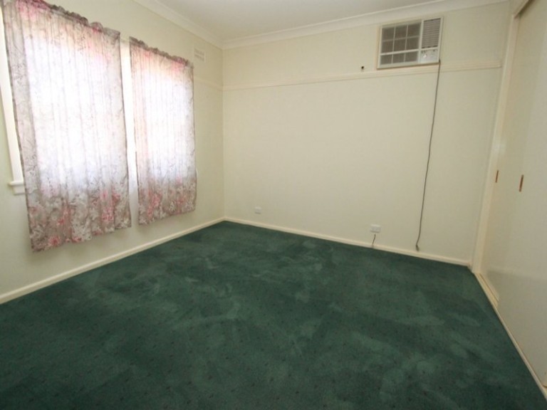 9 Park Street, Eglinton NSW 2795 - photo 5