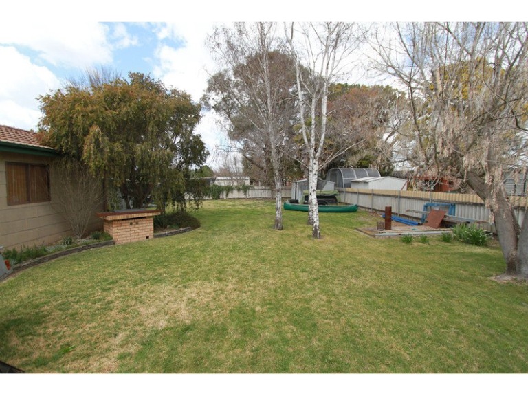 5 Park Street, Eglinton NSW 2795 - photo 7