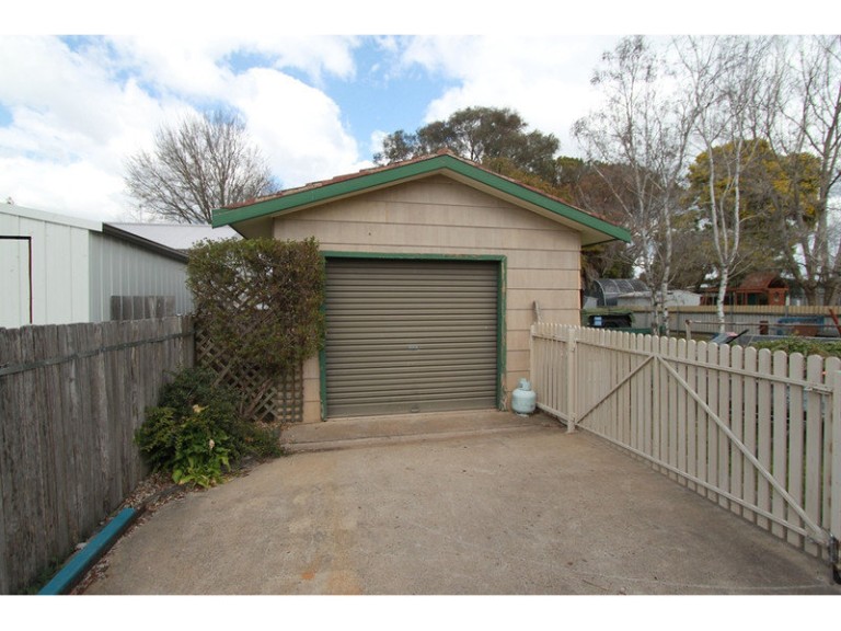 5 Park Street, Eglinton NSW 2795 - photo 8