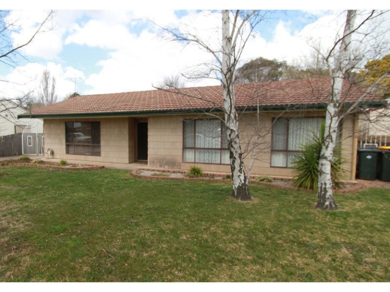 5 Park Street, Eglinton NSW 2795 - McGrath Central West