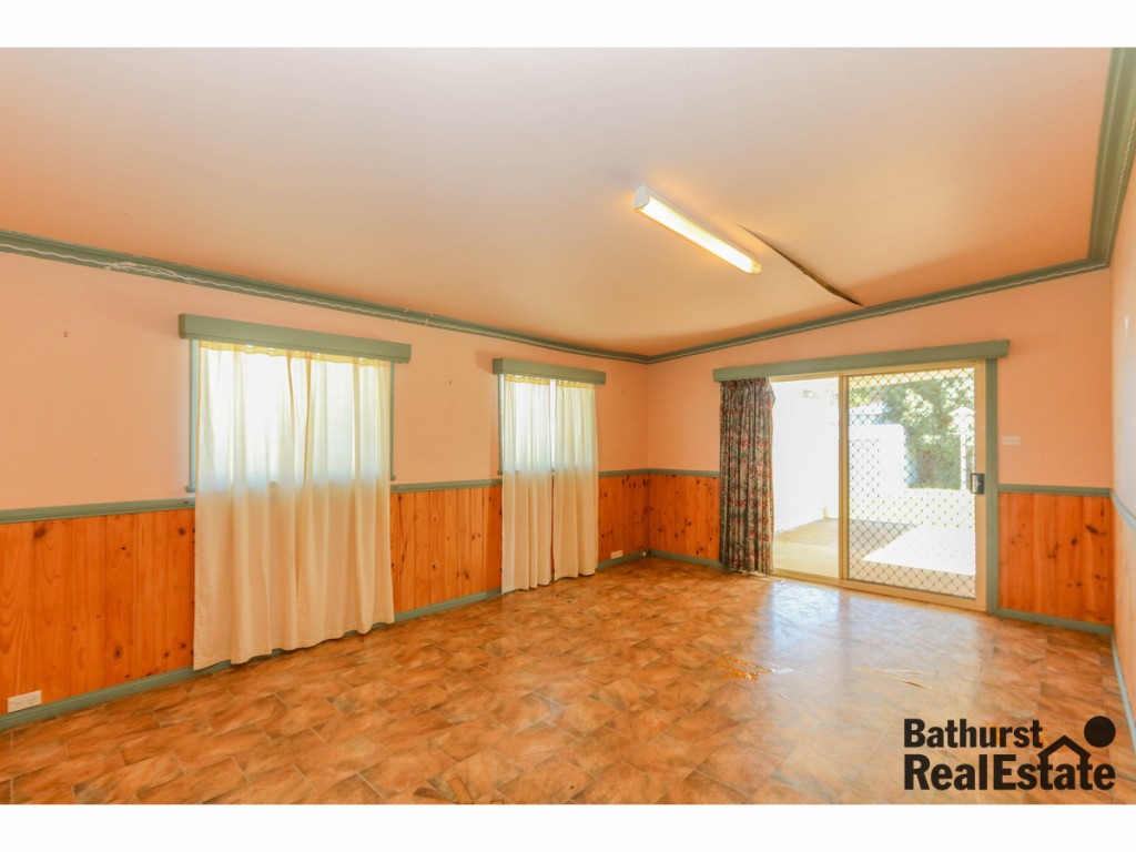 23 Prospect Street, South Bathurst NSW 2795 - photo 3