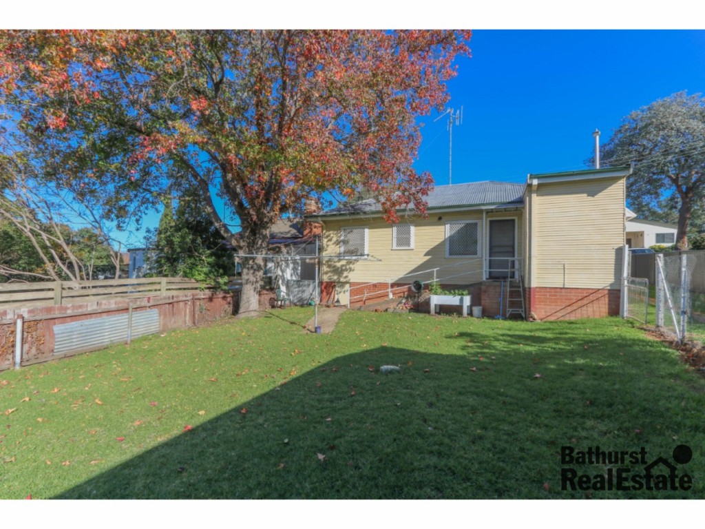 18 Lewins Street, South Bathurst NSW 2795 - photo 8
