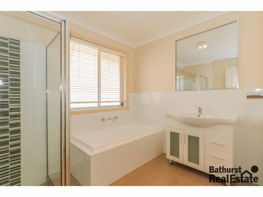 19 Douglas Court, Kelso NSW 2795 - photo 10