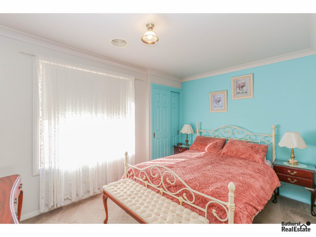 11 Locke Street, Raglan NSW 2795 - photo 8