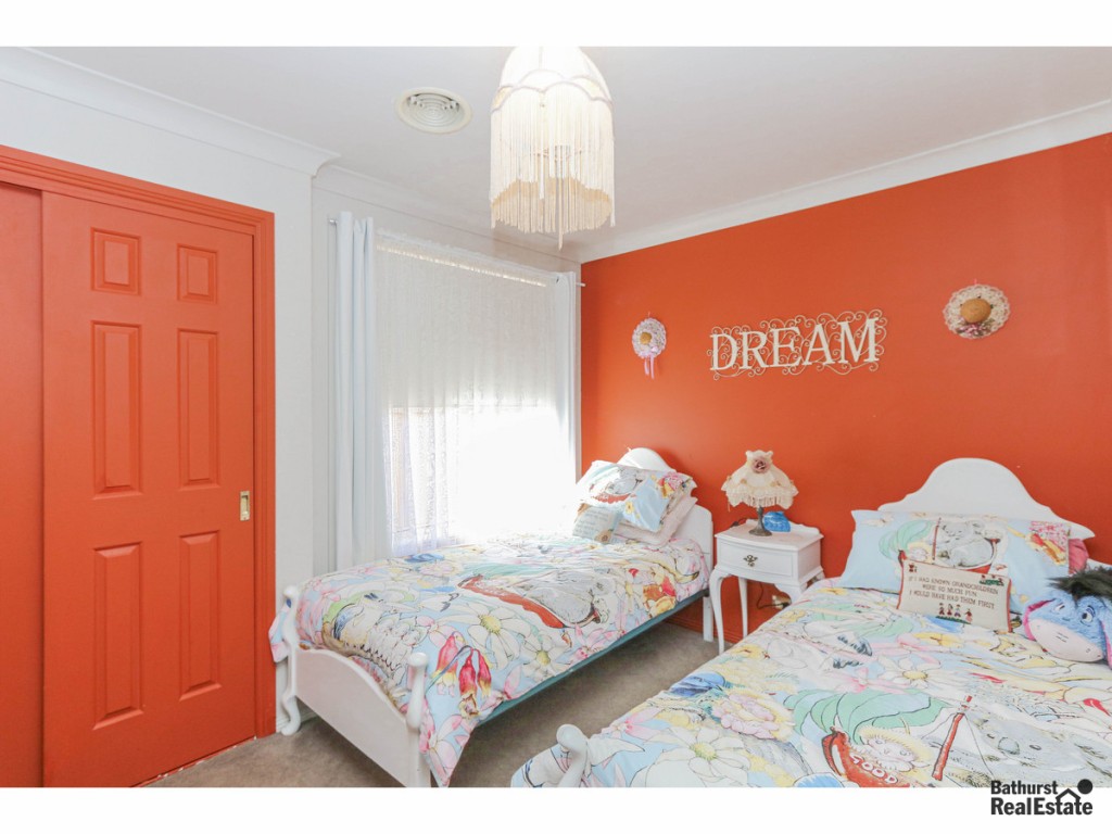 11 Locke Street, Raglan NSW 2795 - photo 9