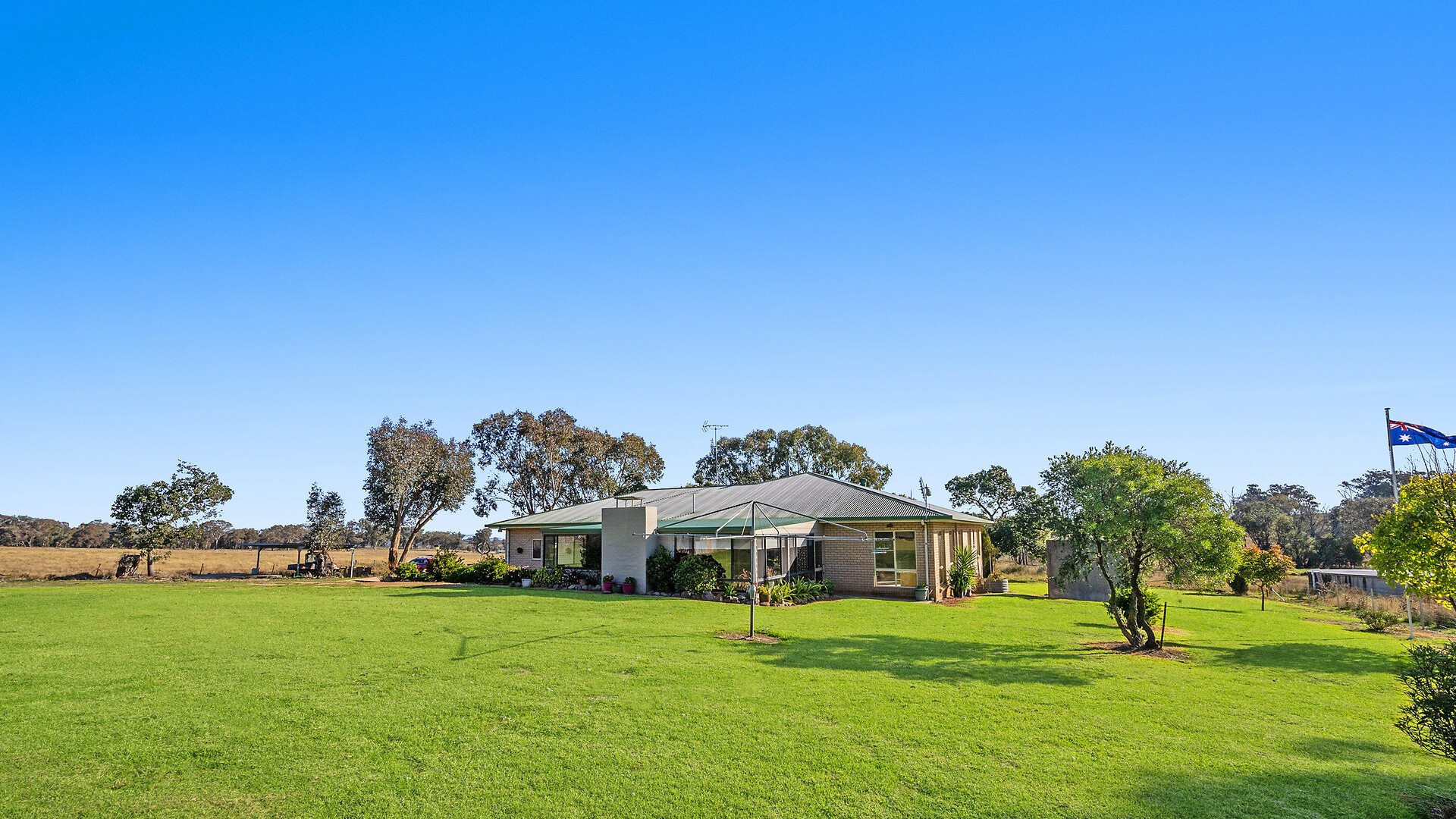 283 Garra Road, Molong NSW 2866 - photo 3