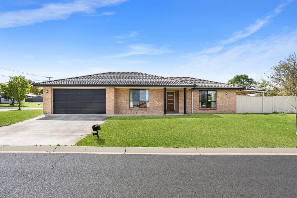 2 Willow Drive, Kelso NSW 2795 - McGrath Central West