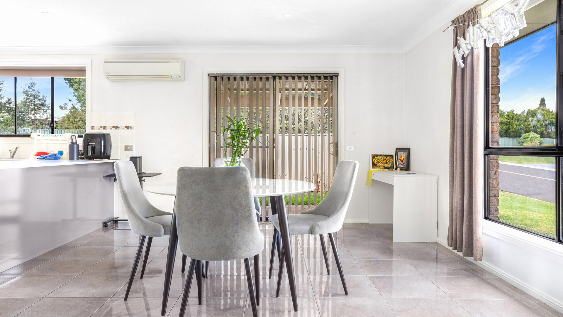2 Willow Drive, Kelso NSW 2795 - photo 4