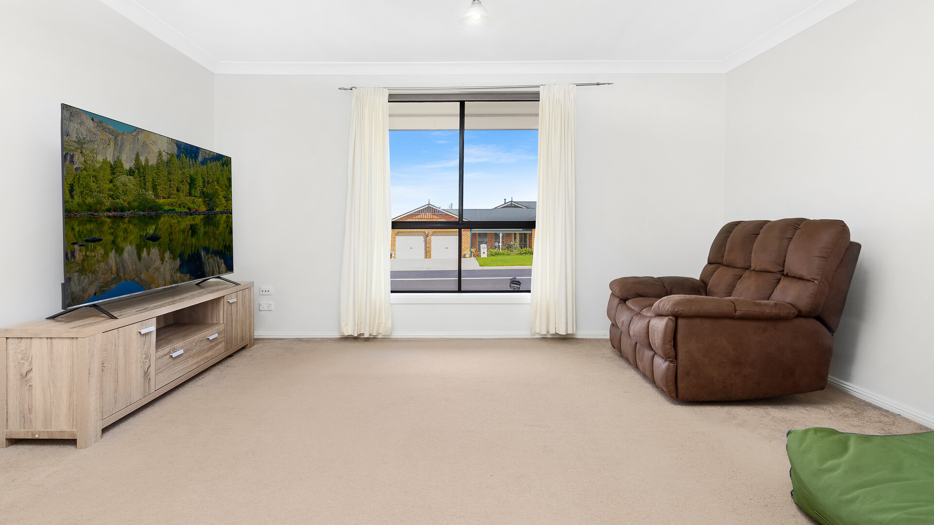 2 Willow Drive, Kelso NSW 2795 - photo 5