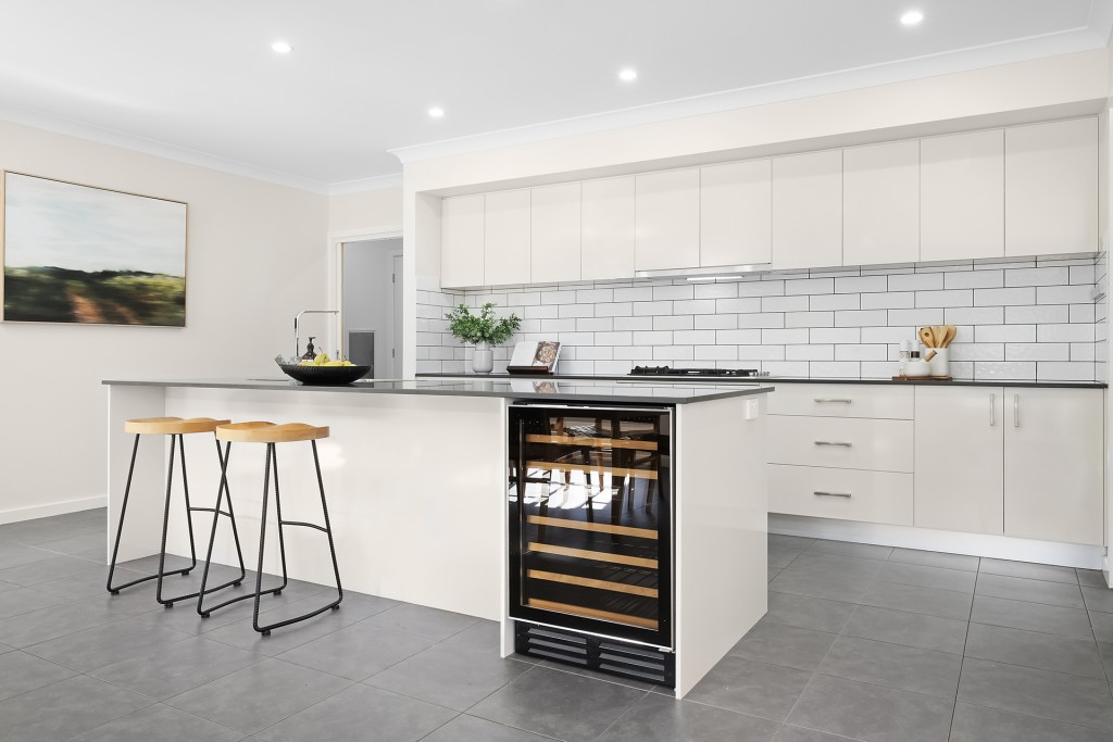 10 Andres Street, Orange NSW 2800 - photo 2