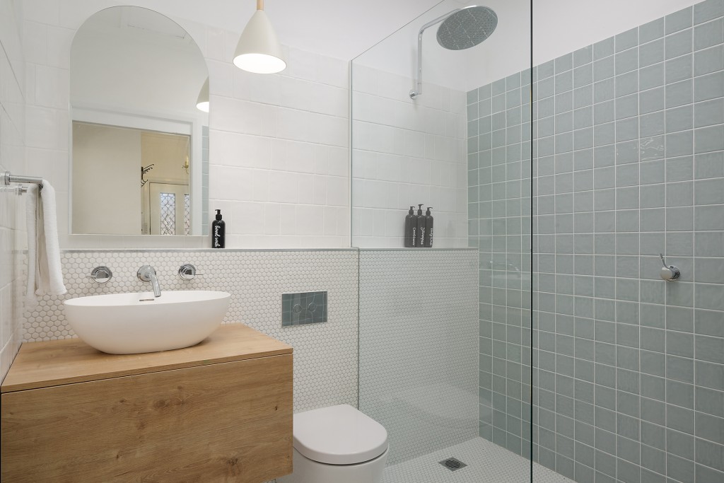 3 Hillcrest Avenue, Orange NSW 2800 - photo 13