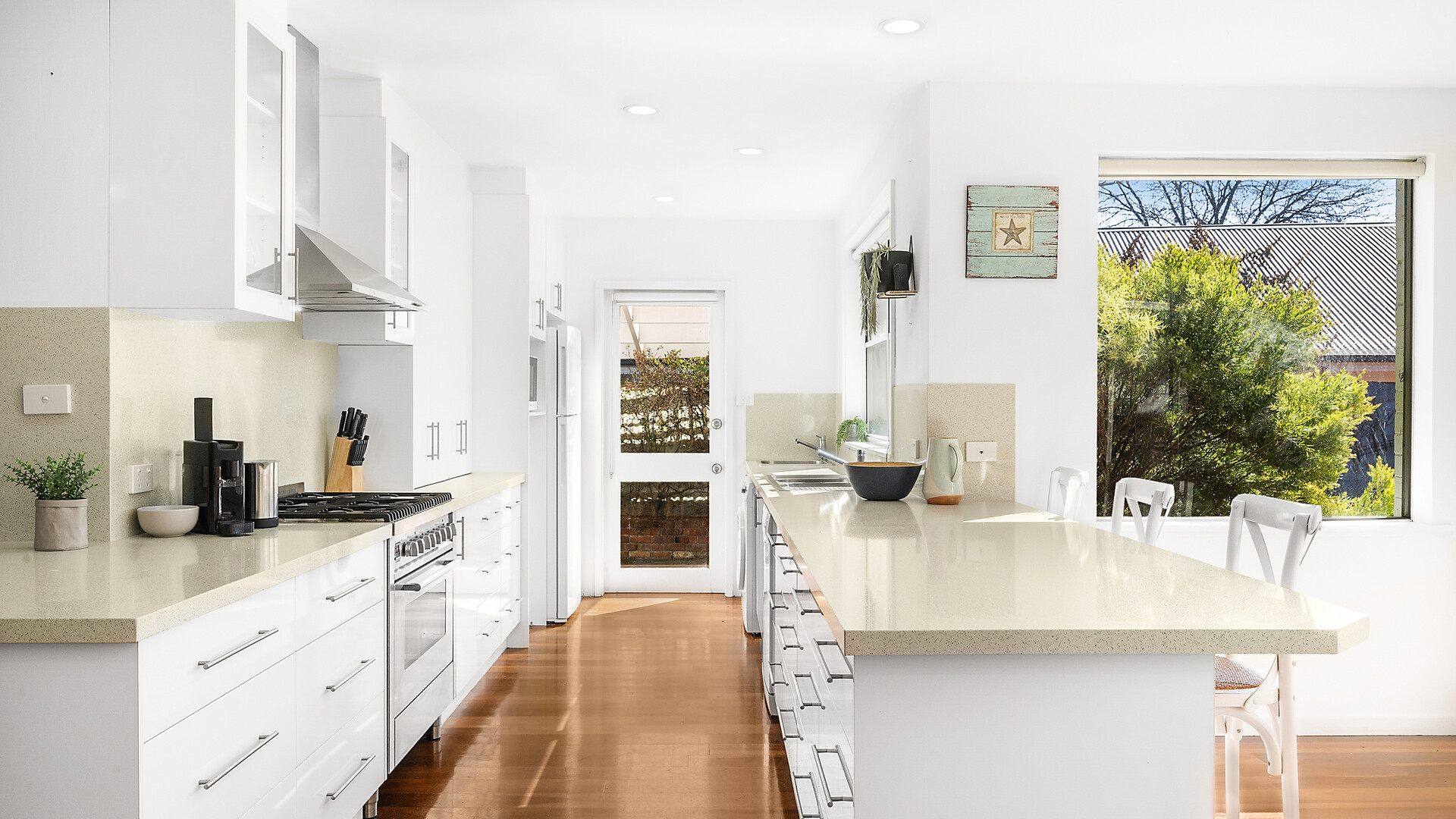 3 Hillcrest Avenue, Orange NSW 2800 - photo 3