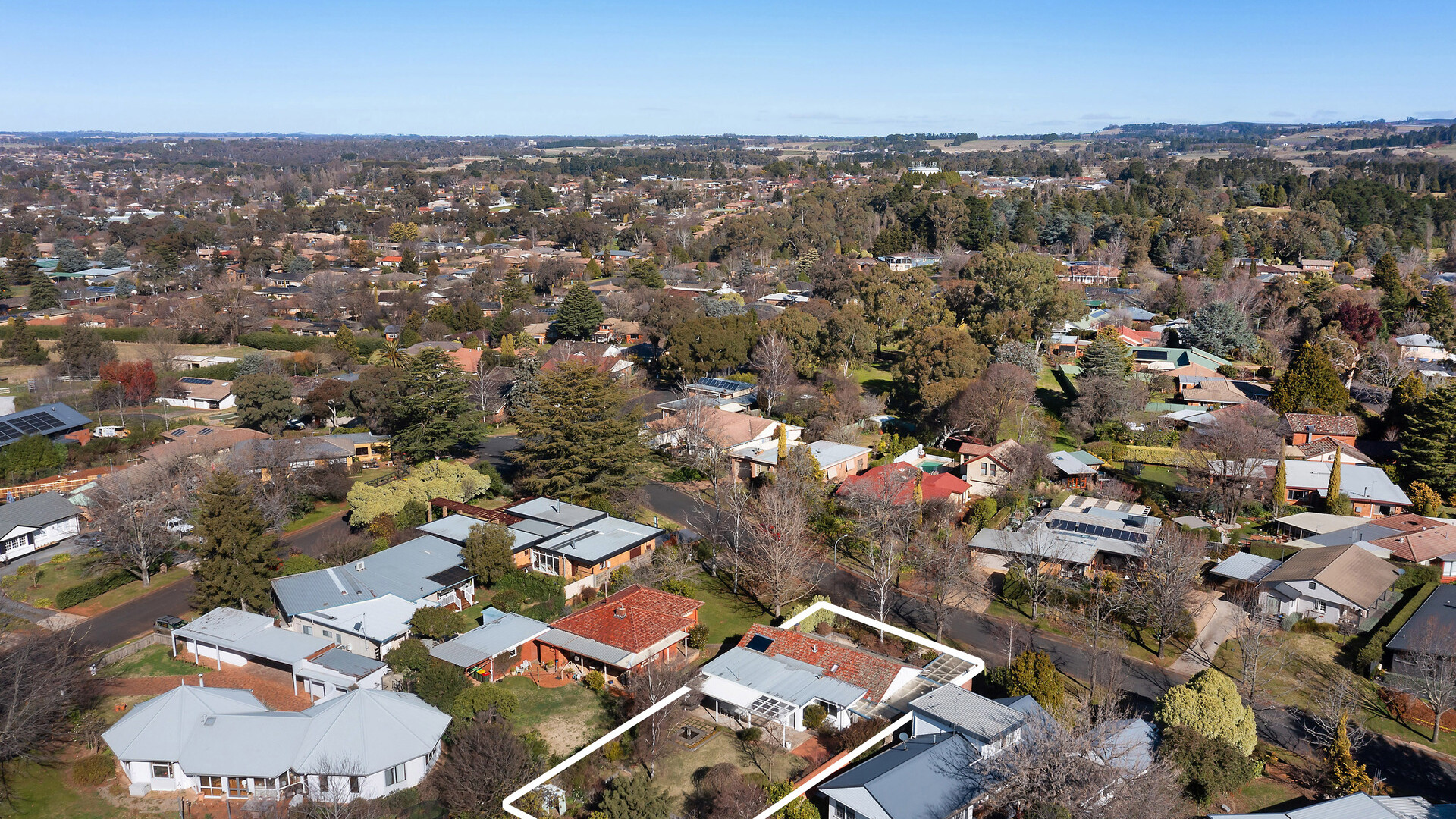 3 Hillcrest Avenue, Orange NSW 2800 - photo 24