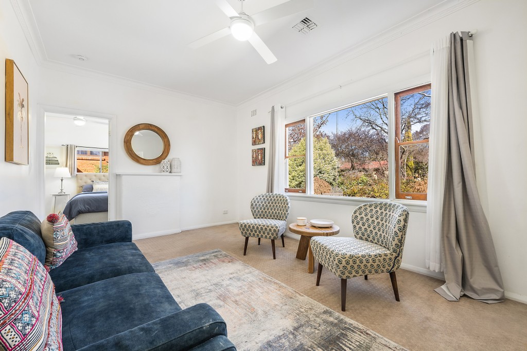 3 Hillcrest Avenue, Orange NSW 2800 - photo 6
